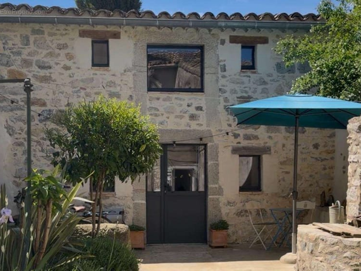 Maison à vendre - 5 pièces - 180m2 - Saint-Hippolyte-D... (30170)