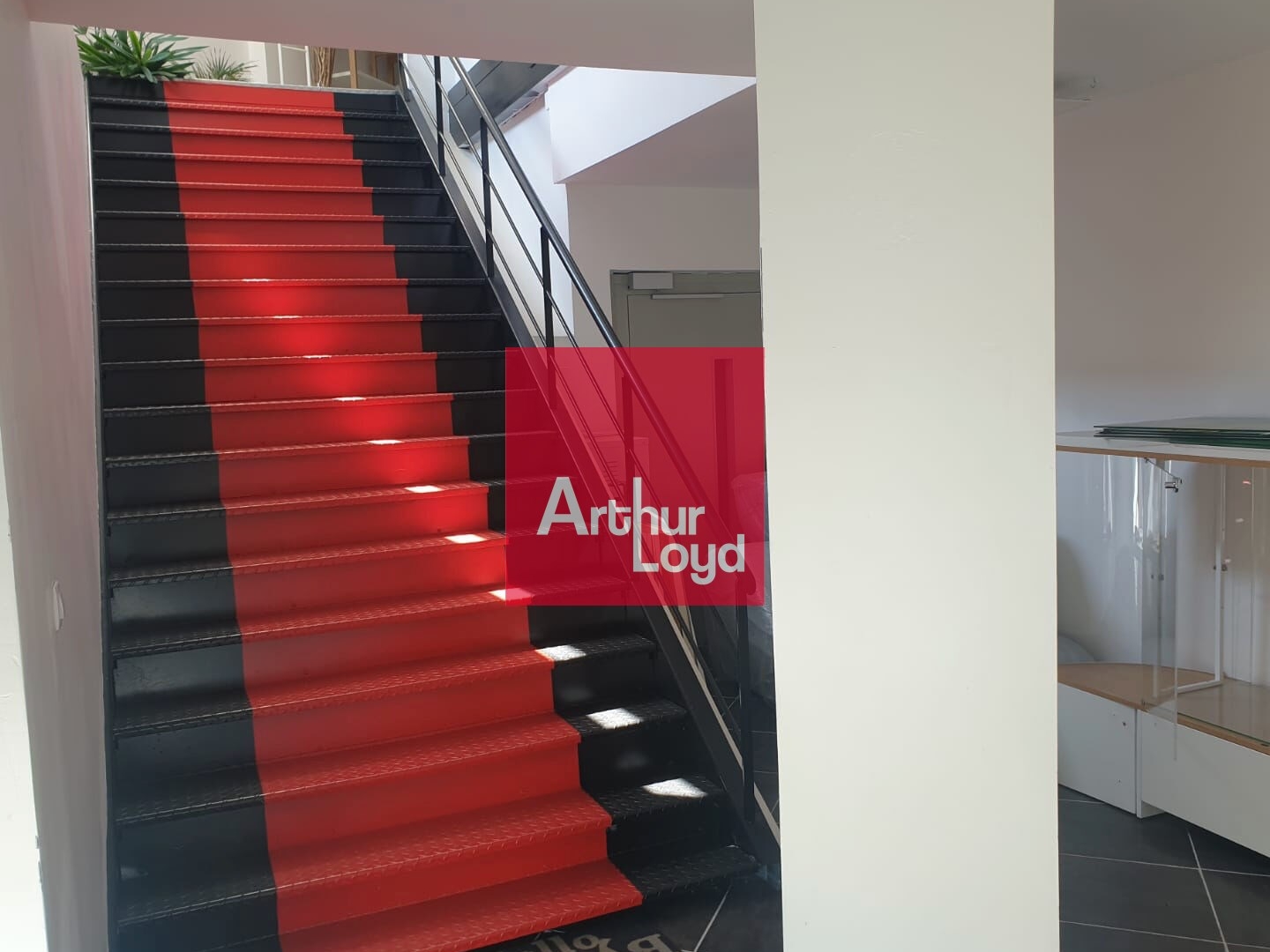 Locaux à vendre - 551m2 - Échirolles (38130)