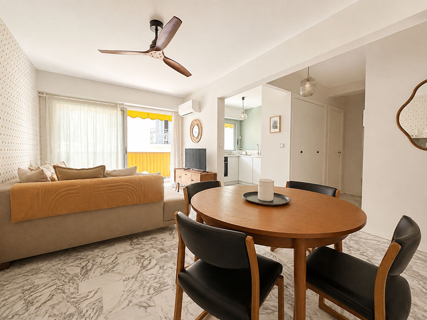 Appartement à vendre - 2 pièces - 40m2 - Saint-Raphaël (83700)