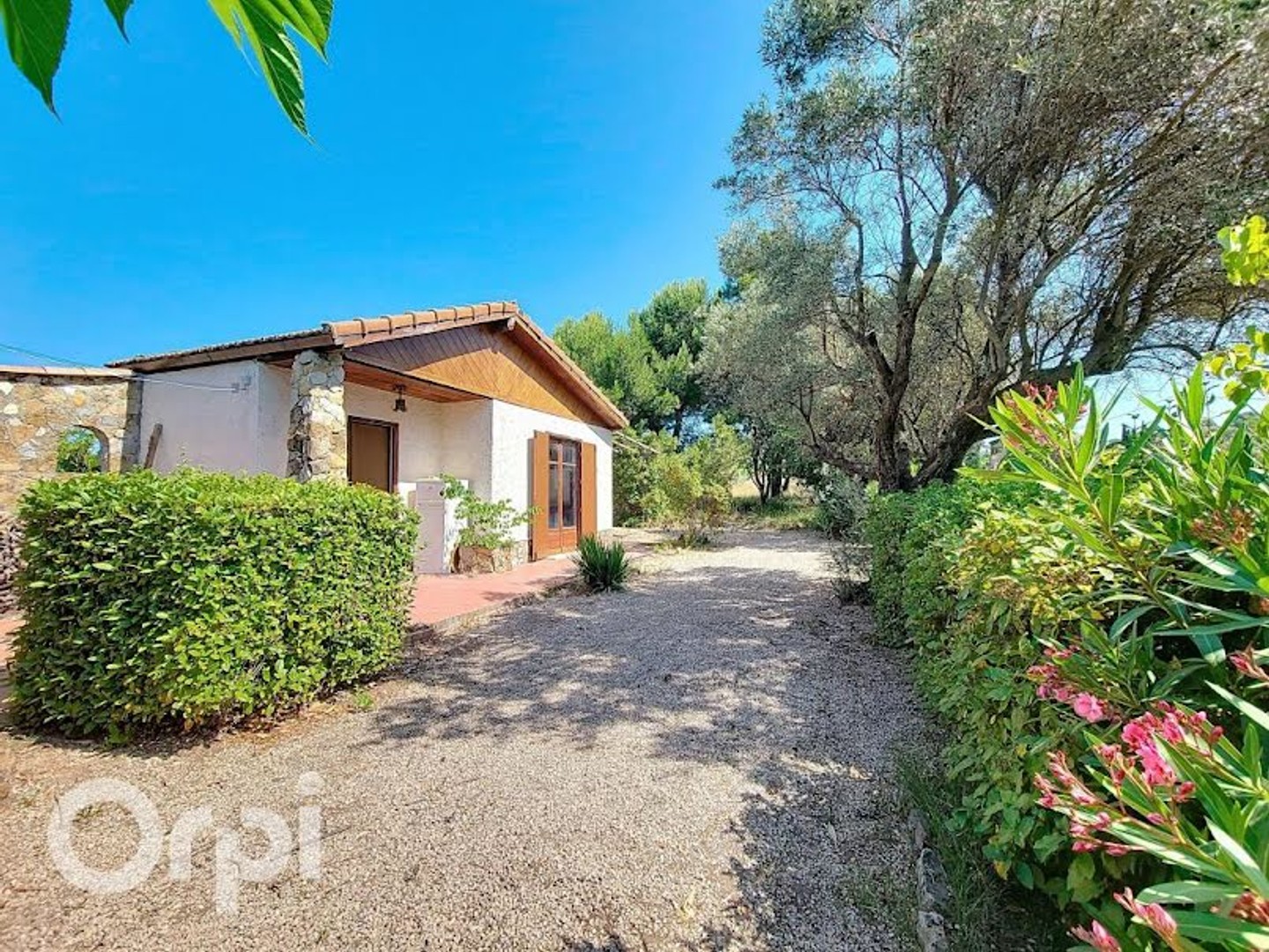 Maison à vendre - 1 pièce - 20m2 - Le Castellet (83330)