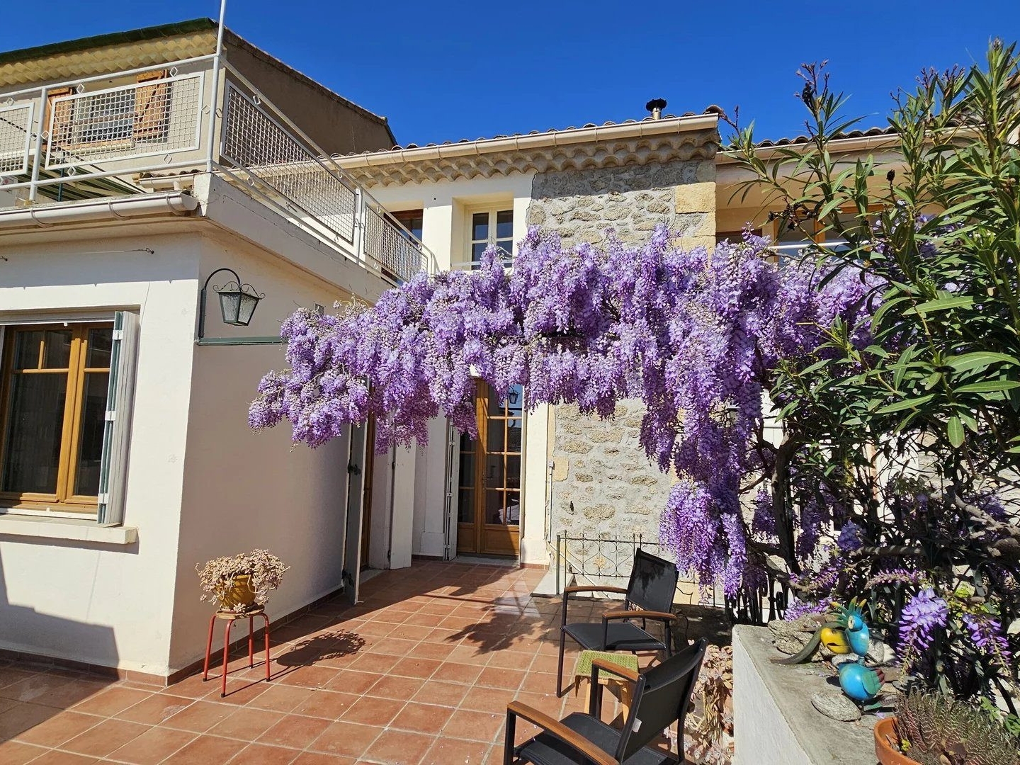 Maison à vendre - 7 pièces - 226m2 - Servian (34290)