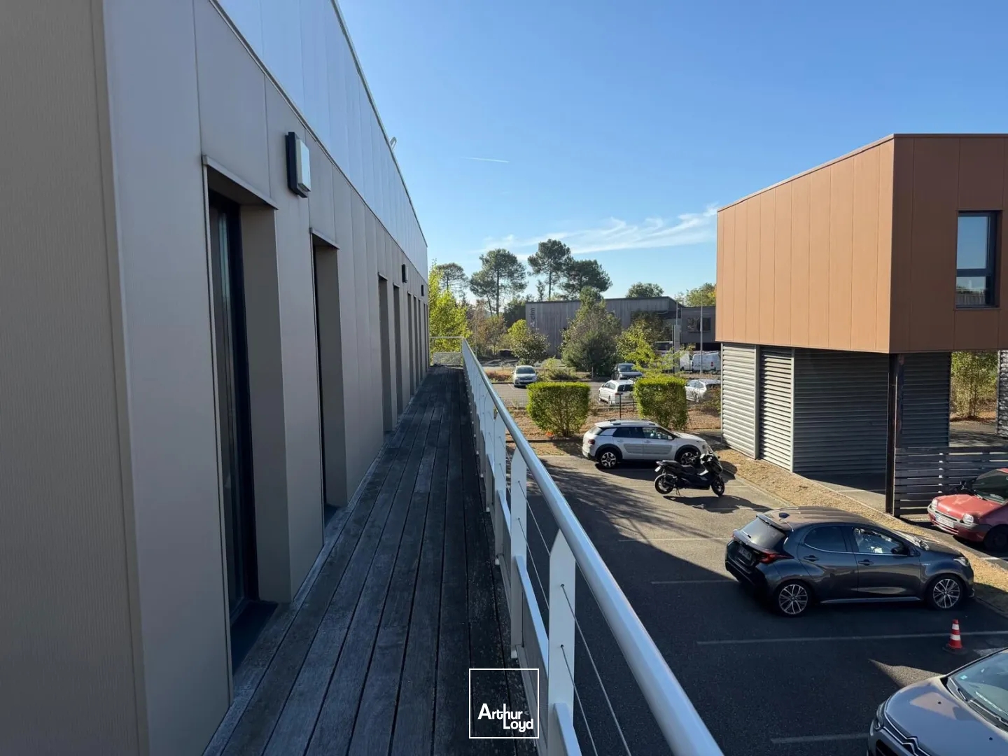 Immeuble à vendre - 1481m2 - Canéjan (33610)