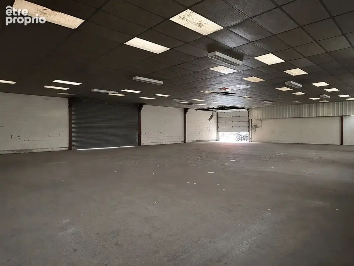 Magasin à vendre - 450m2 - Marchiennes (59870)