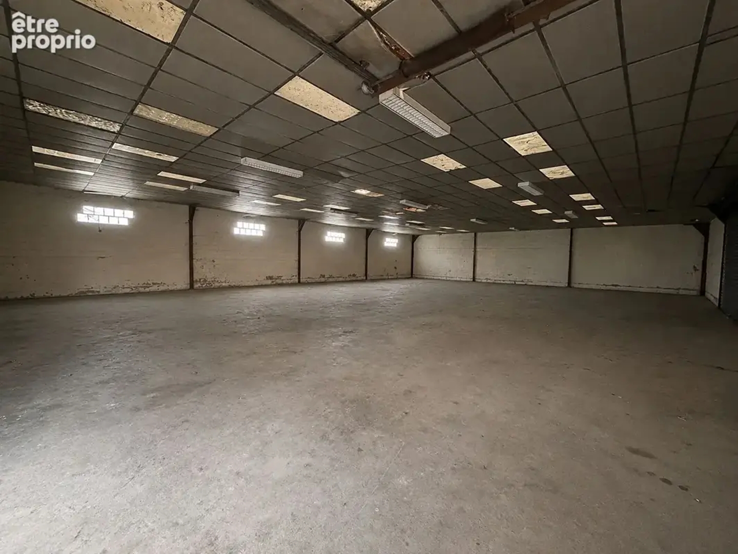 Magasin à vendre - 450m2 - Marchiennes (59870)