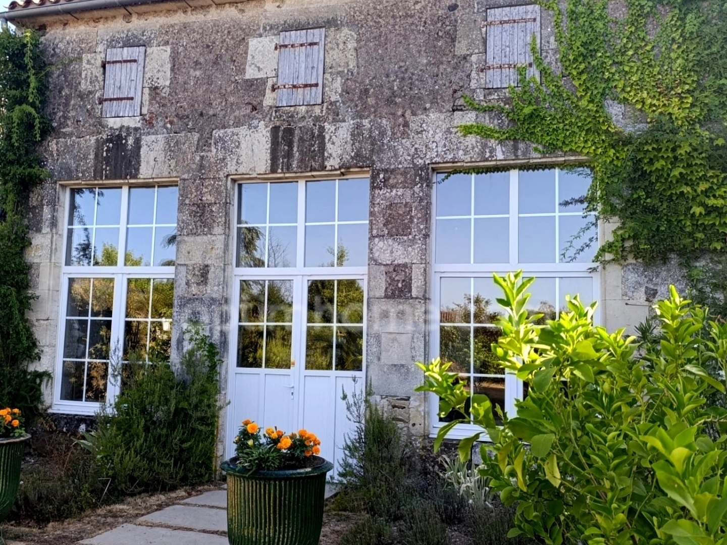 Maison à vendre - 9 pièces - 350m2 - Mouilleron-Saint-... (85390)