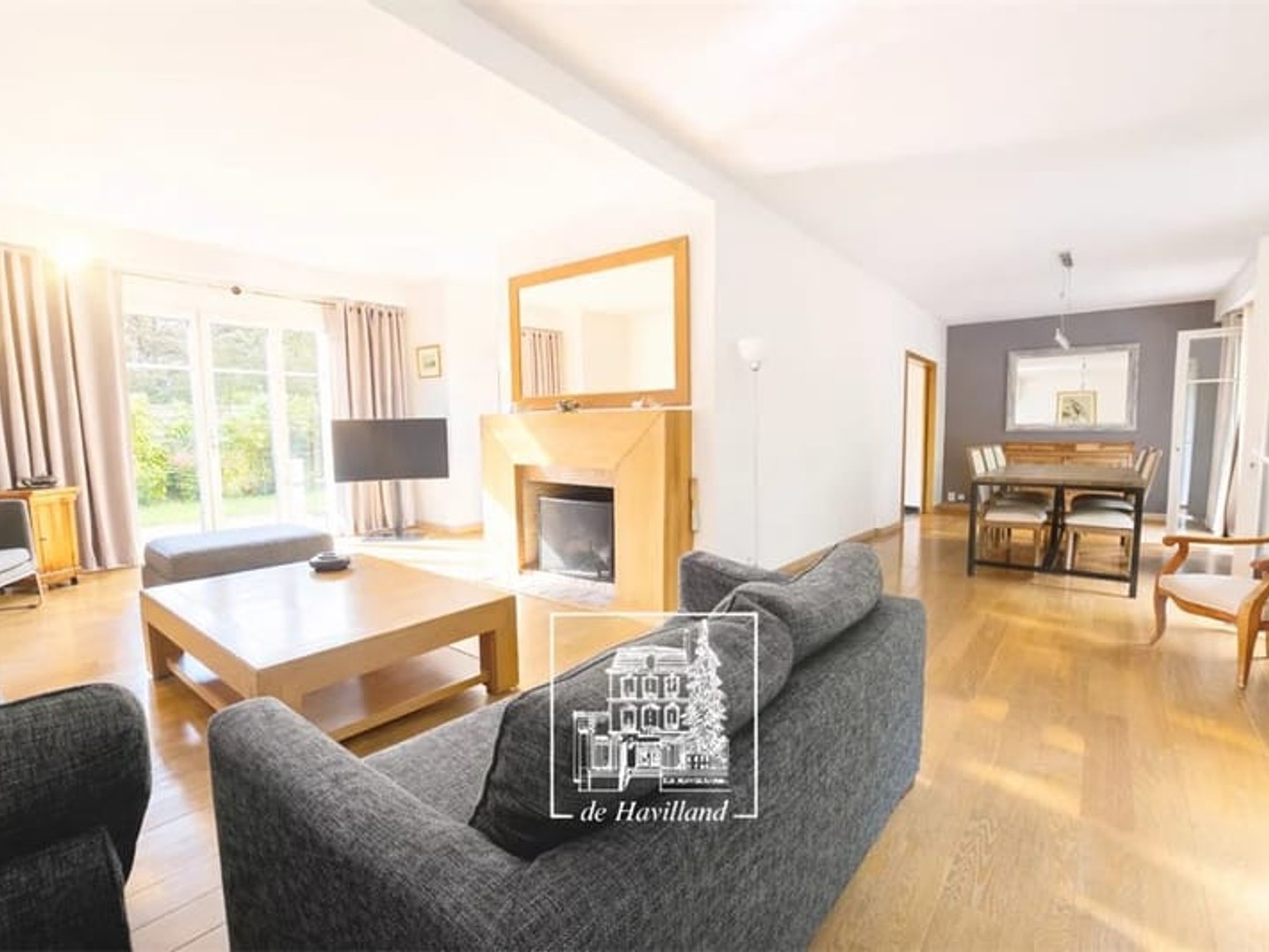 Maison à vendre - 7 pièces - 202m2 - Vaucresson (92420)