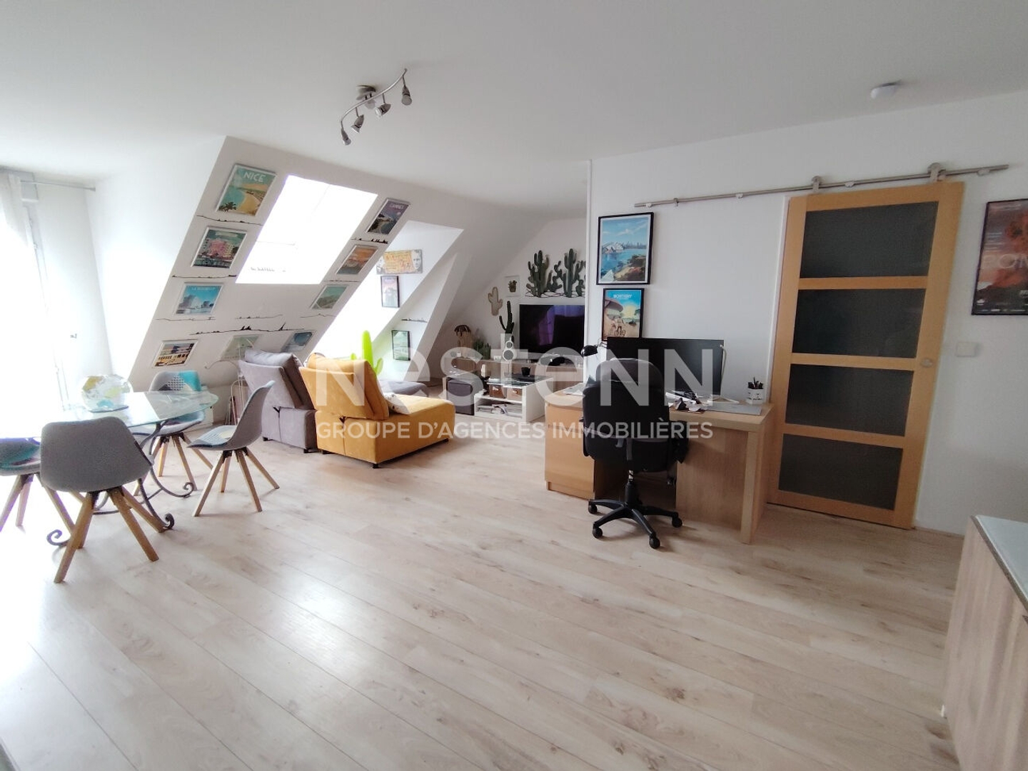 Appartement à vendre - 3 pièces - 82m2 - Montigny-Le-Breto... (78180)