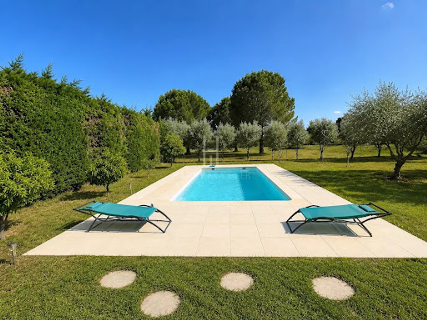 Maison à vendre - 4 pièces - 105m2 - Arles (13200)
