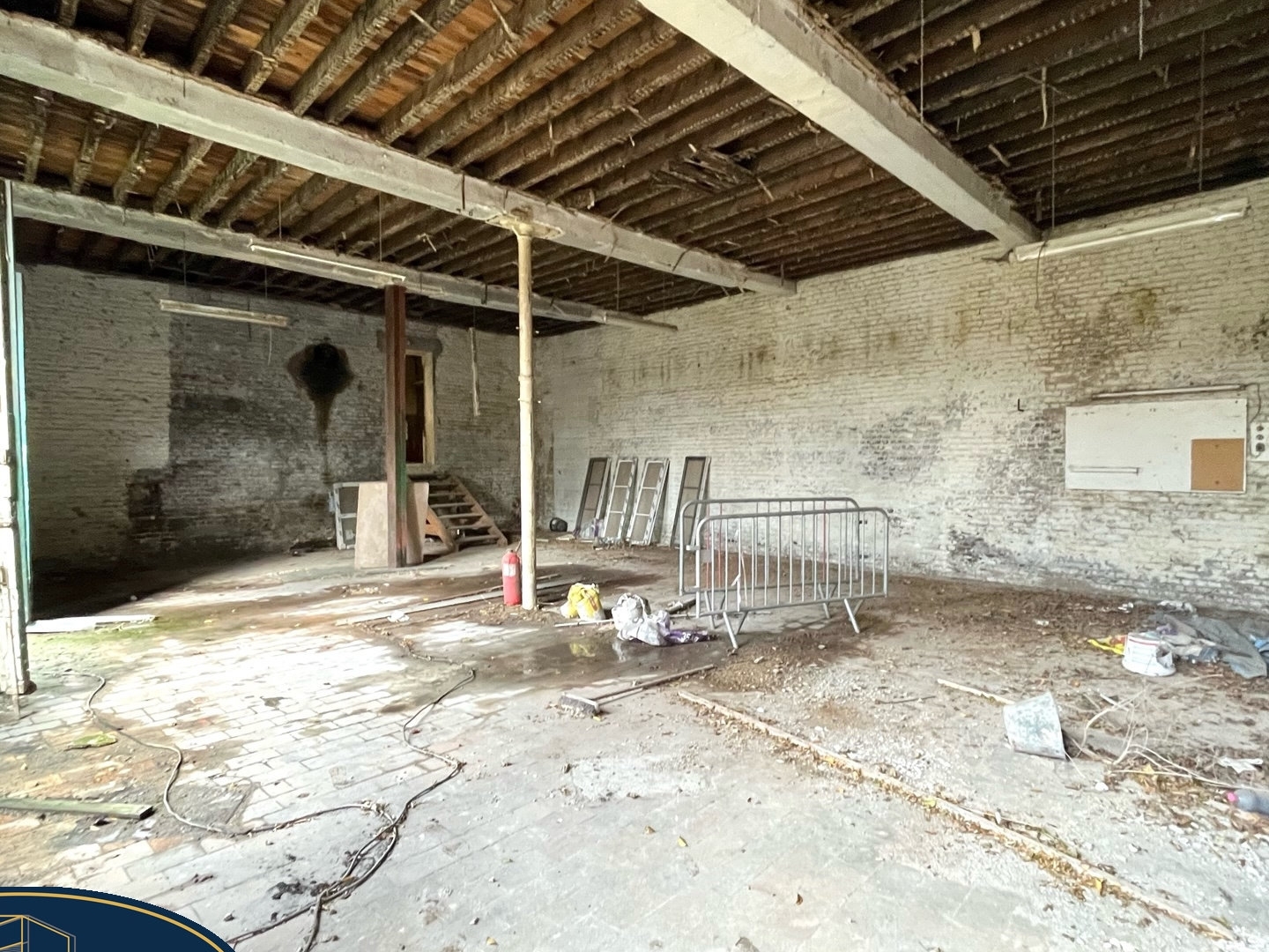 Immeuble à vendre - 300m2 - Roubaix (59100)