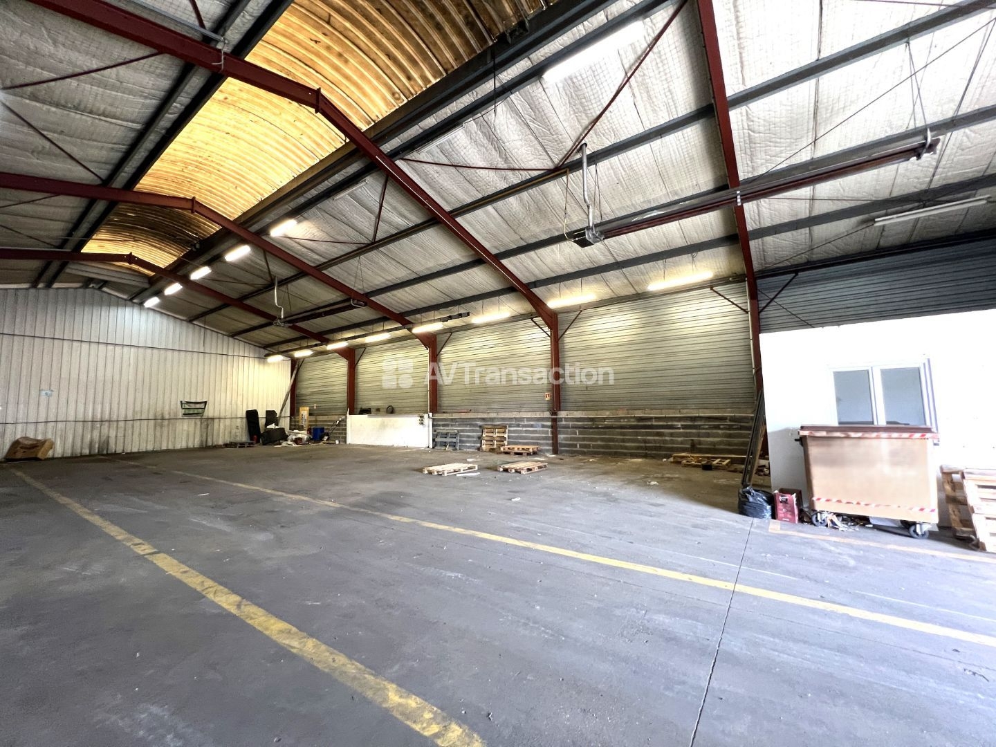 Bureaux à vendre - 3 pièces - 539m2 - Evreux (27000)