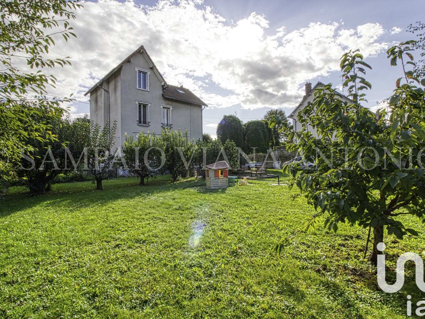 Maison 8 pièces 140 m²