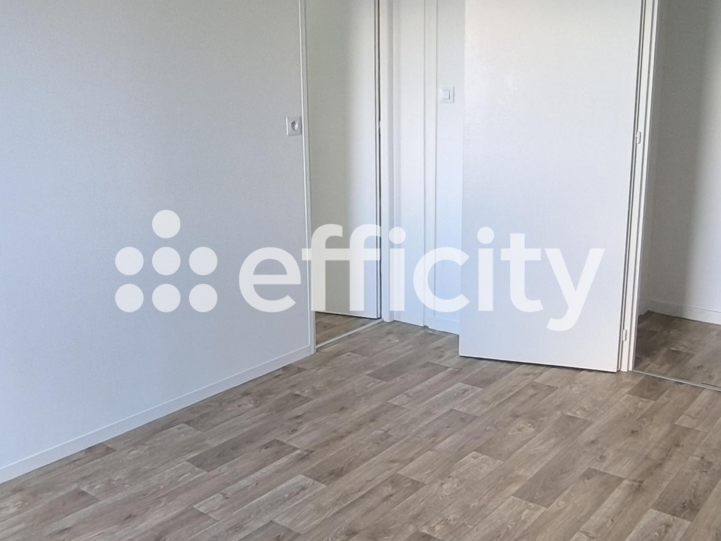 Appartement à vendre - 4 pièces - 66m2 - Rumilly (74150)