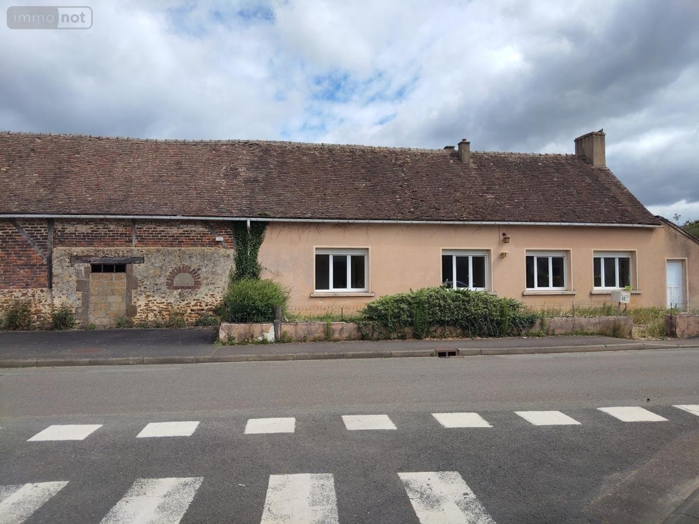 Maison à vendre - 4 pièces - 89m2 - Joué-L'abbé (72380)