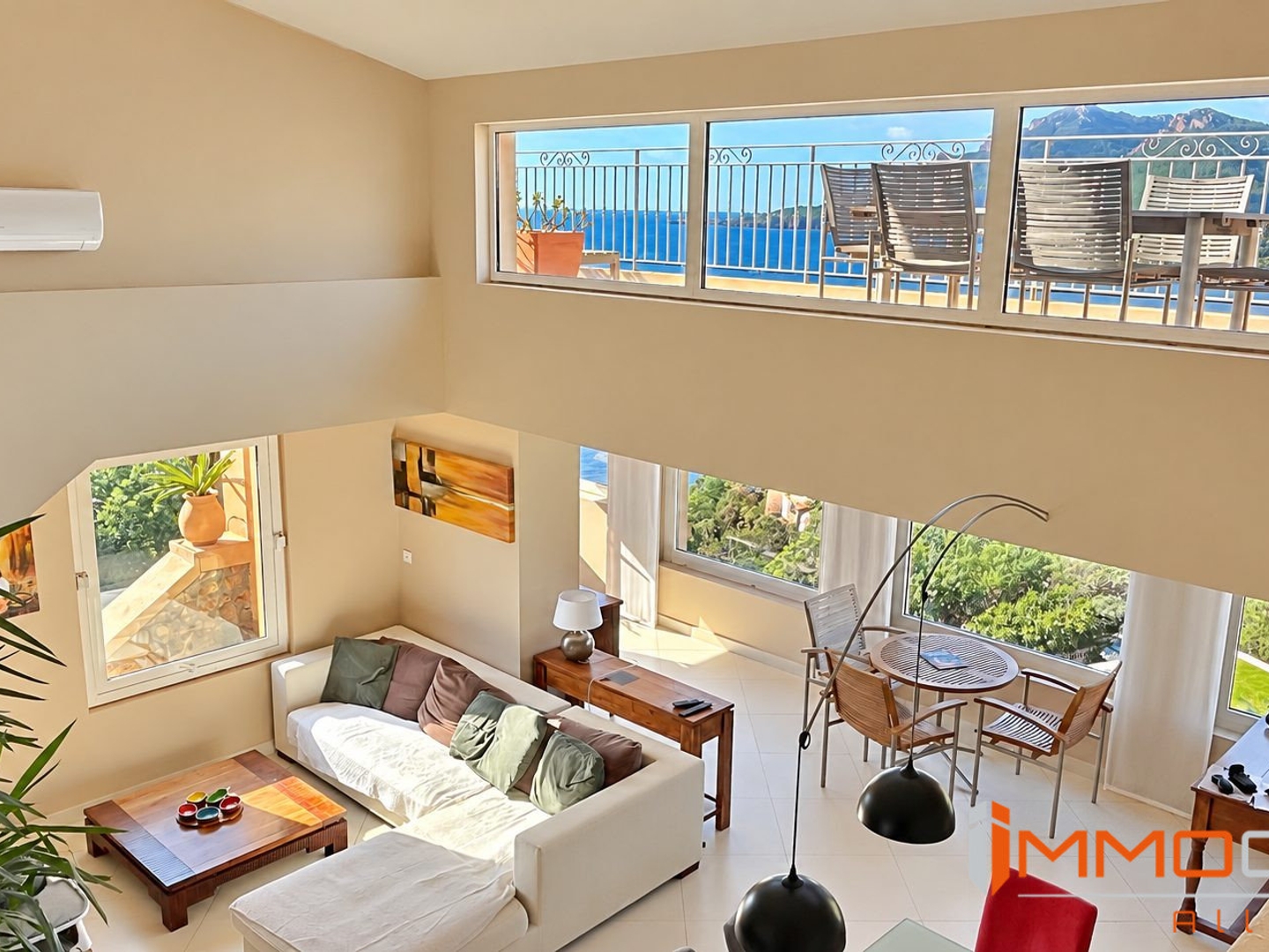 Appartement à vendre - 4 pièces - 102m2 - Théoule-Sur-Mer (06590)