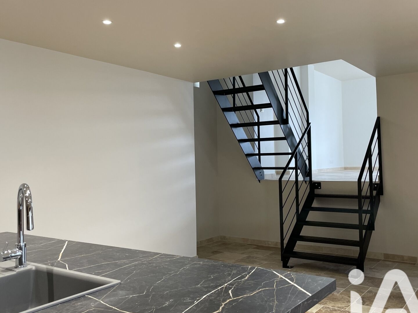Maison à vendre - 6 pièces - 122m2 - Neuillé-Pont-Pierre (37360)