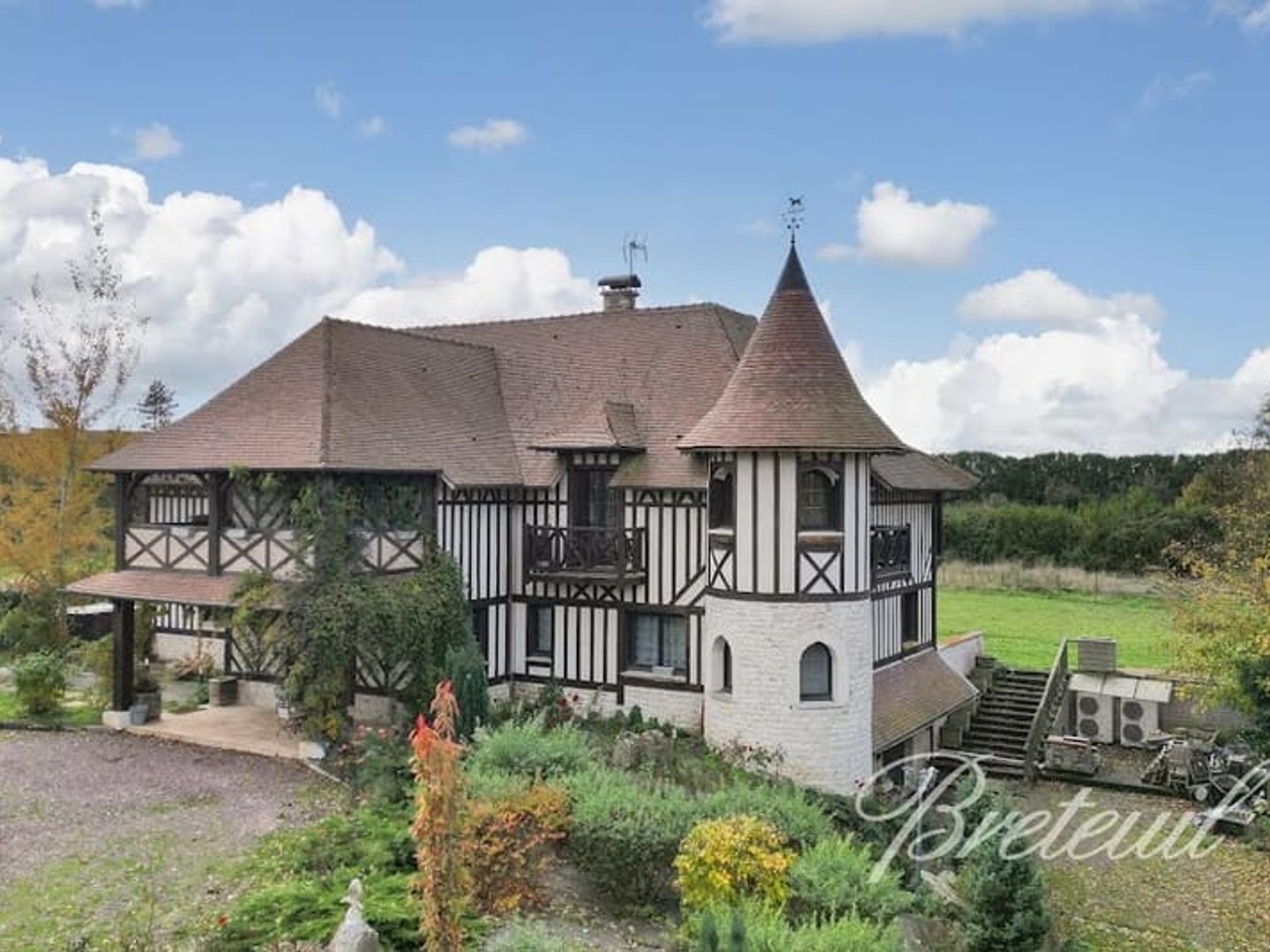 Maison 12 pièces 400 m²