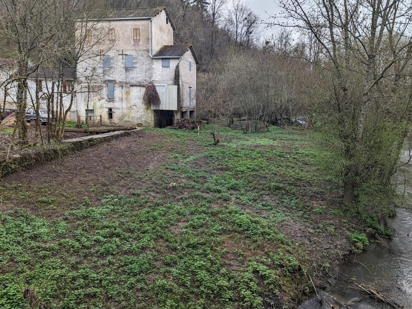 Immeuble à vendre - 5 pièces - 66m2 - Saint-Hilaire-Le-... (85480)