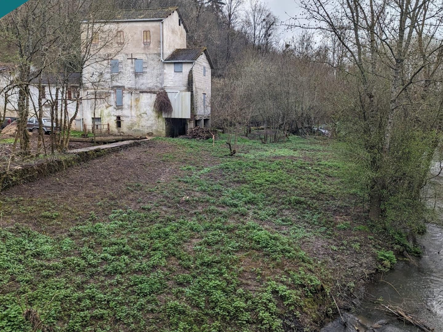 Immeuble à vendre - 5 pièces - 66m2 - Saint-Hilaire-Le-... (85480)