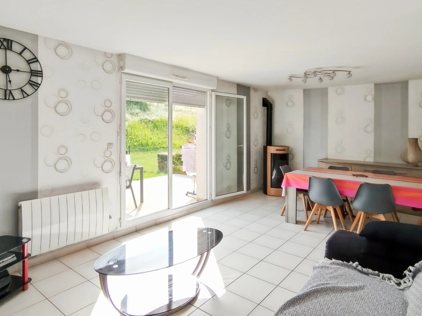 EXCLUSIVITÉ - 02100 GRICOURT - MAISON SEMI-MITOYENNE - DPE C - 3 CHAMBRES - JARDIN PLAIN SUD - GARAGE