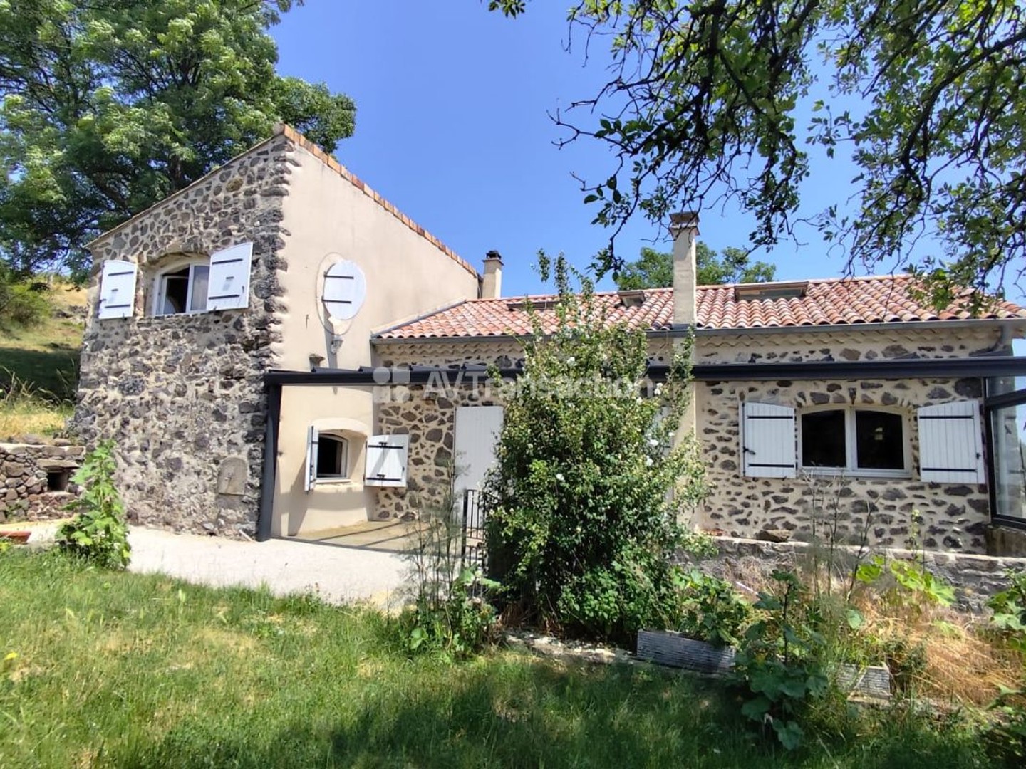 Maison en pierre, rénovée, vue panoramique, 120m2