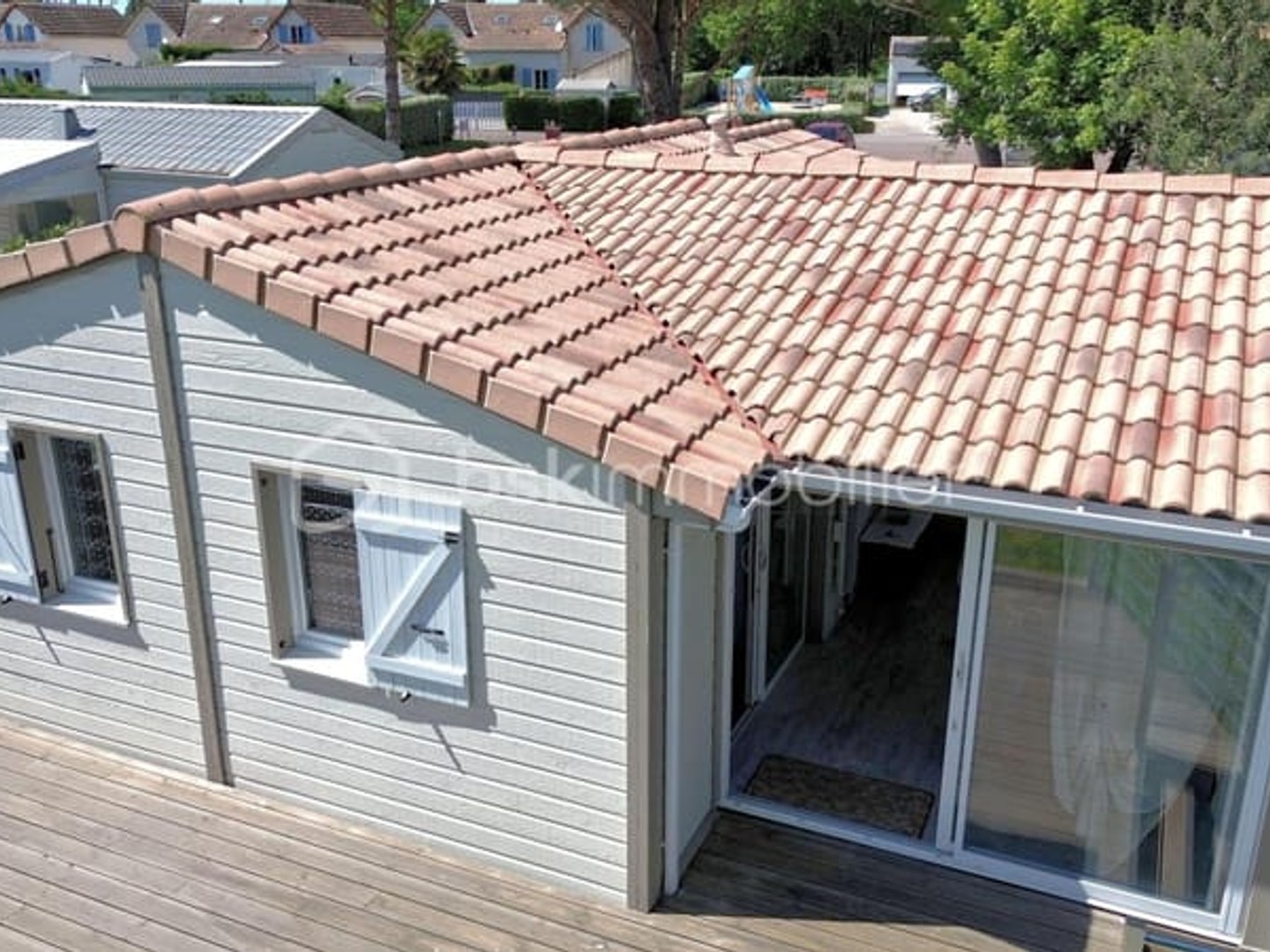 MARENNES PLAGE - Chalet 56 m² sur parcelle de 300 m² - À 50 m de la plage - Résidence avec piscine
