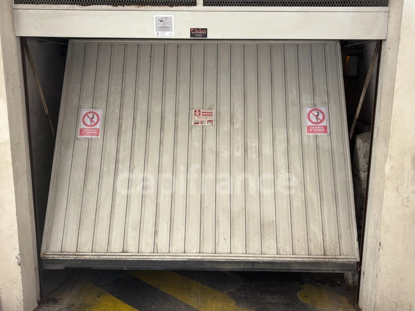 Parking/Garage/Box 24 m²