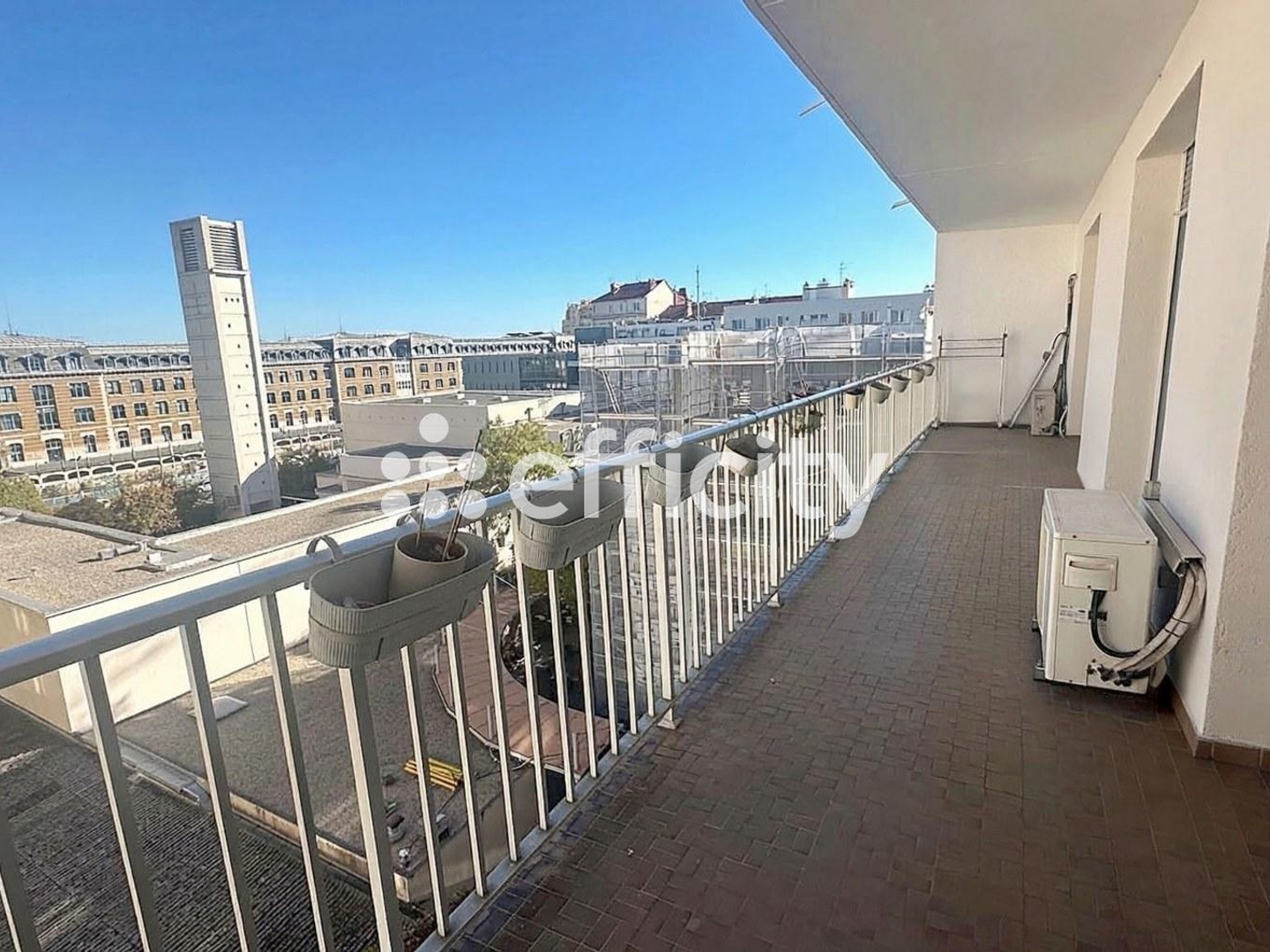 Appartement à vendre - 5 pièces - 116m2 - Lyon 7e (69007)