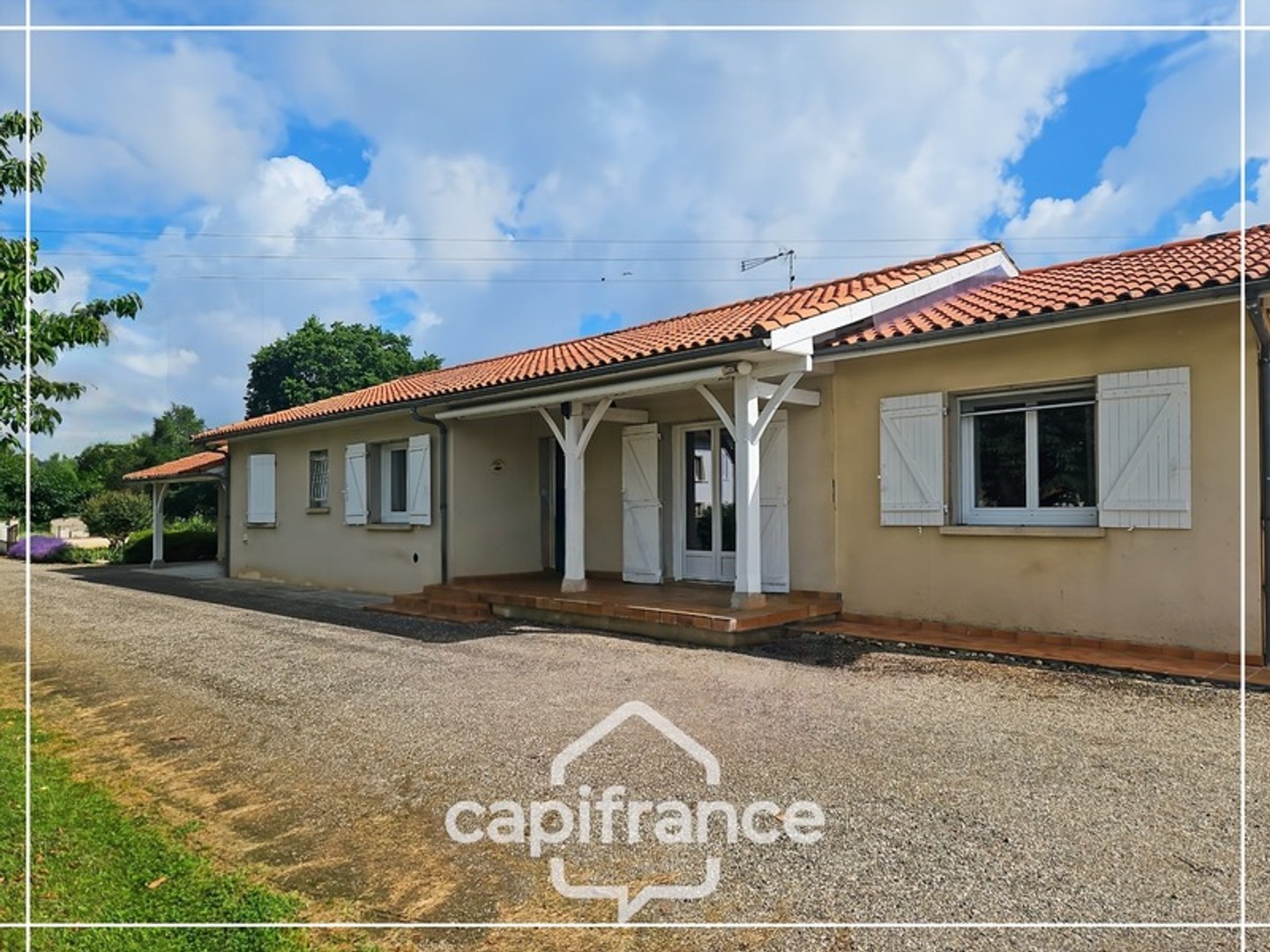 Belle maison familiale de 5 pièces, grand terrain piscinable à Valence d'agen, hangar
