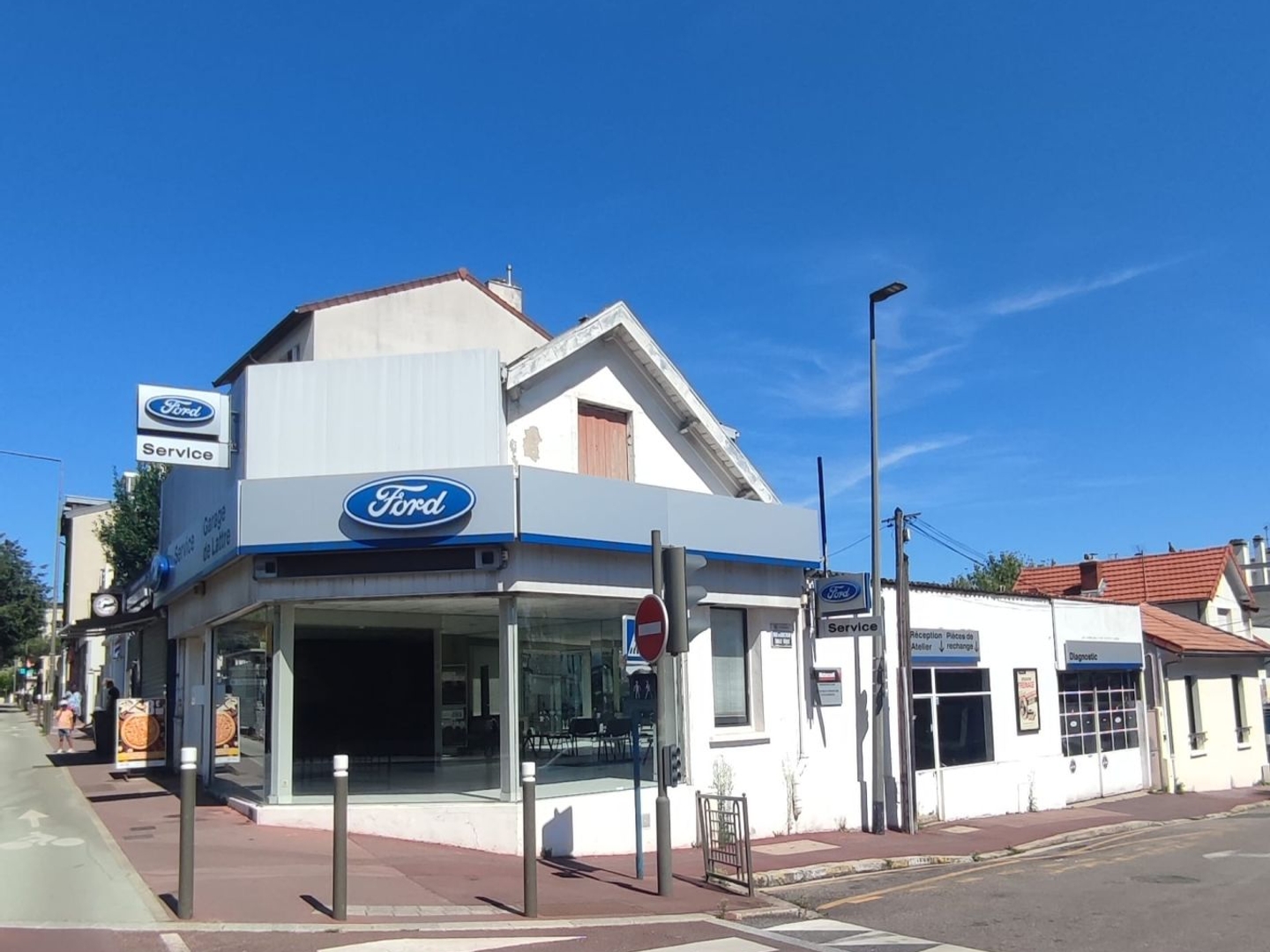 Locaux à vendre - 5 pièces - 185m2 - Suresnes (92150)