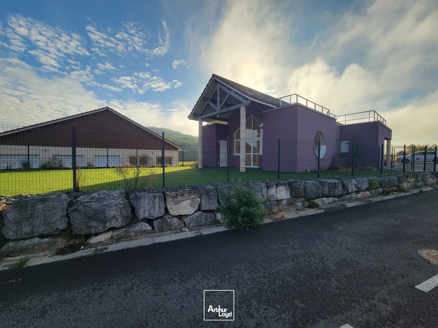 Bâtiment Professionnel à Sainte-Marie