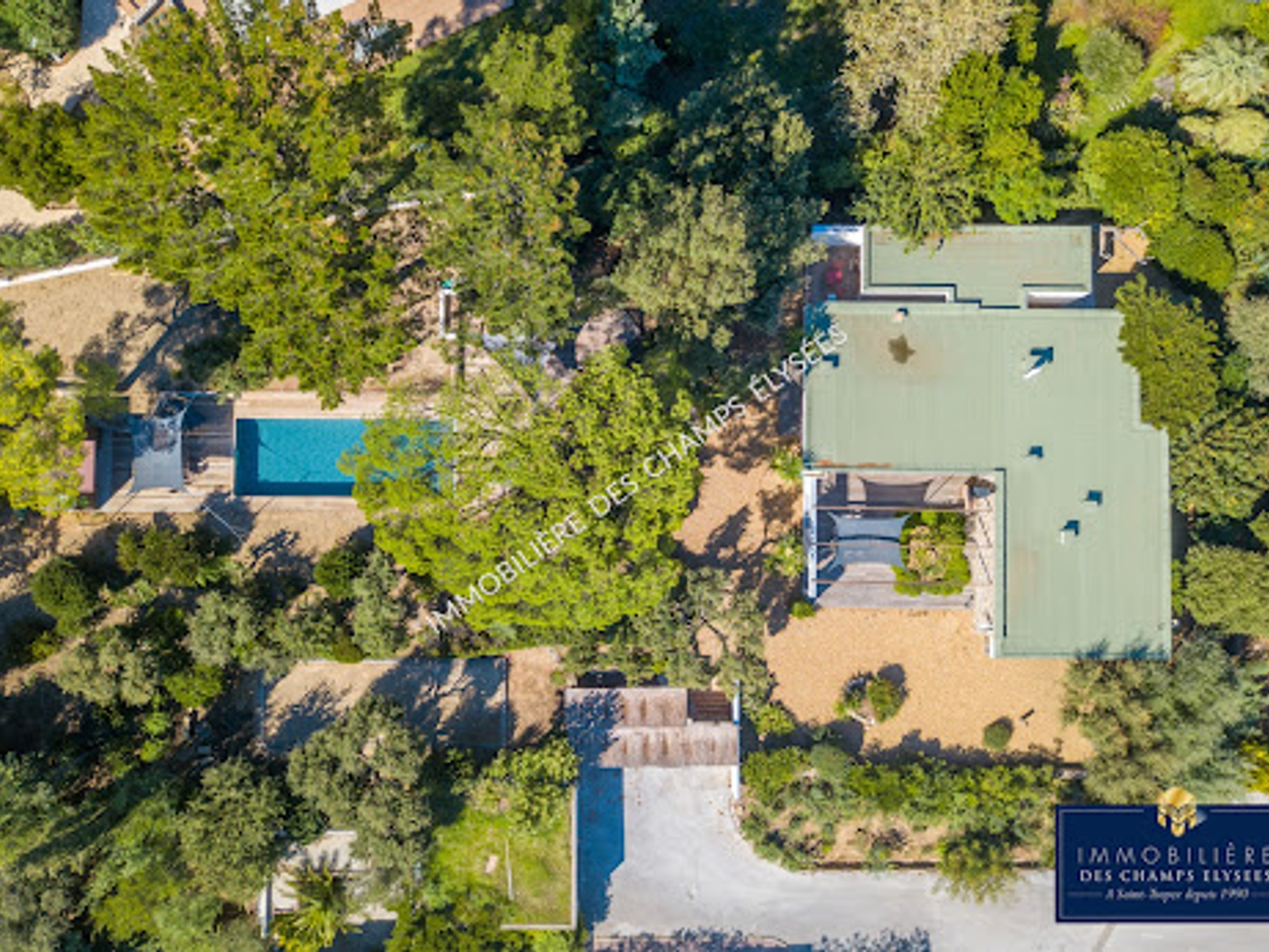Villa 6 pièces 170 m²