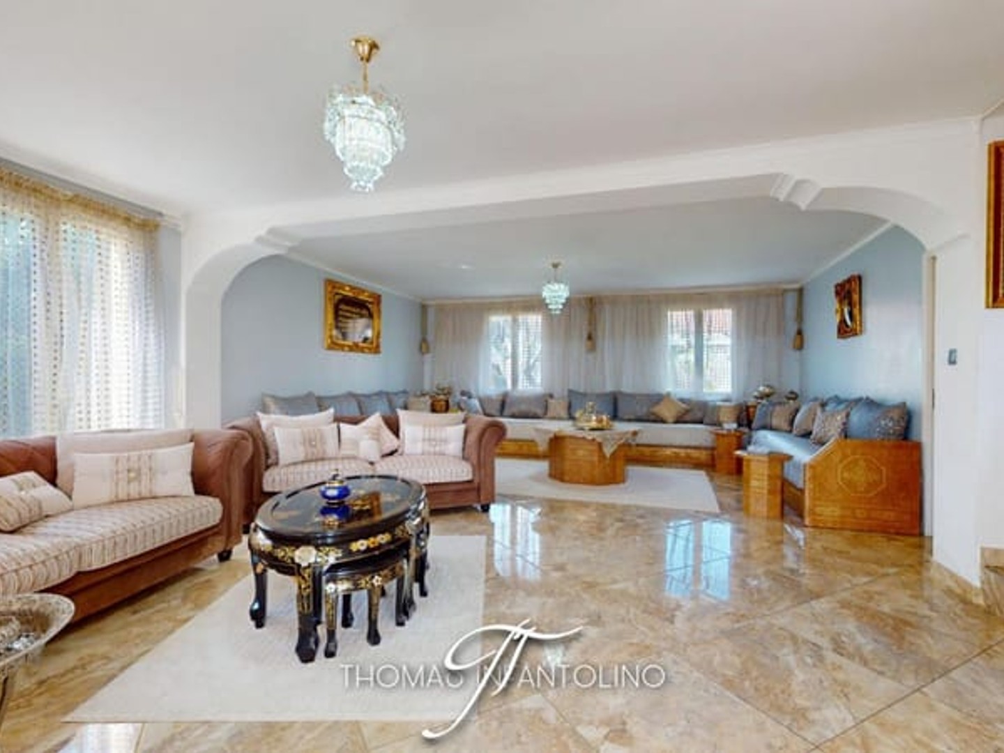 EN EXCLUSIVITE - R+1 4 CHAMBRES - SALLE D'EAU - SALLE DE BAINS