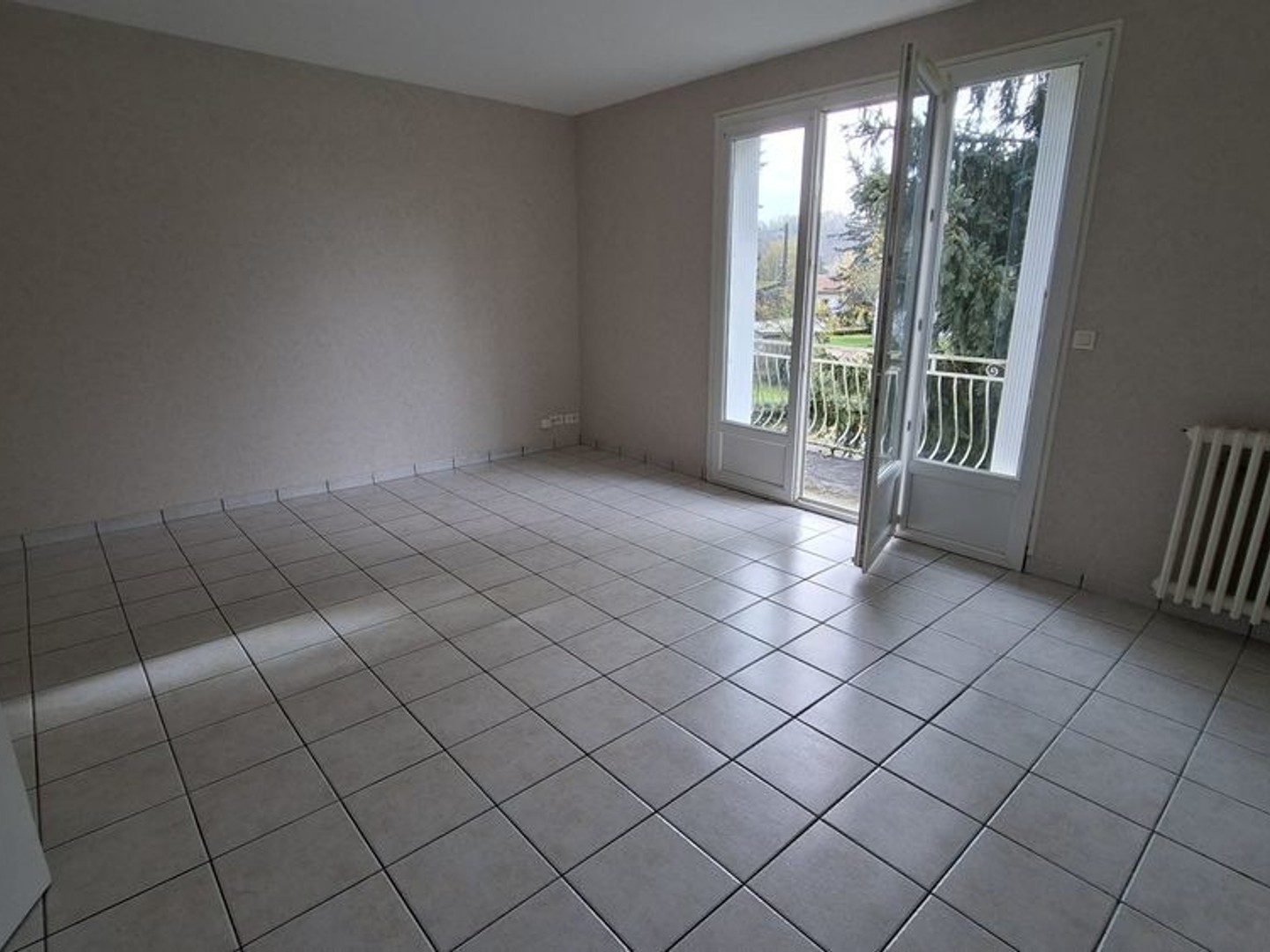Maison à vendre - 6 pièces - 130m2 - Biars-Sur-Cère (46130)