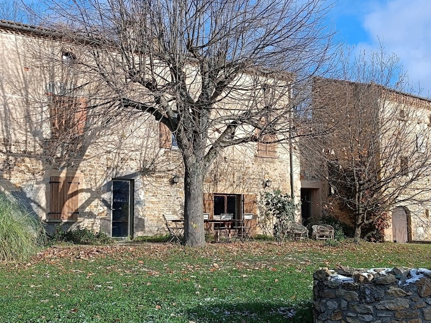 Maison à vendre 7 pièces VARENNES SUR USSON (63)