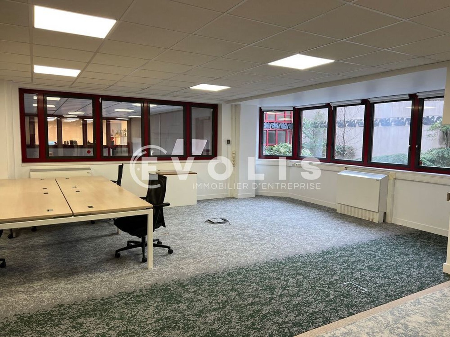 Bureaux - A VENDRE - 1 427 m² divisibles à partir de 157 m²