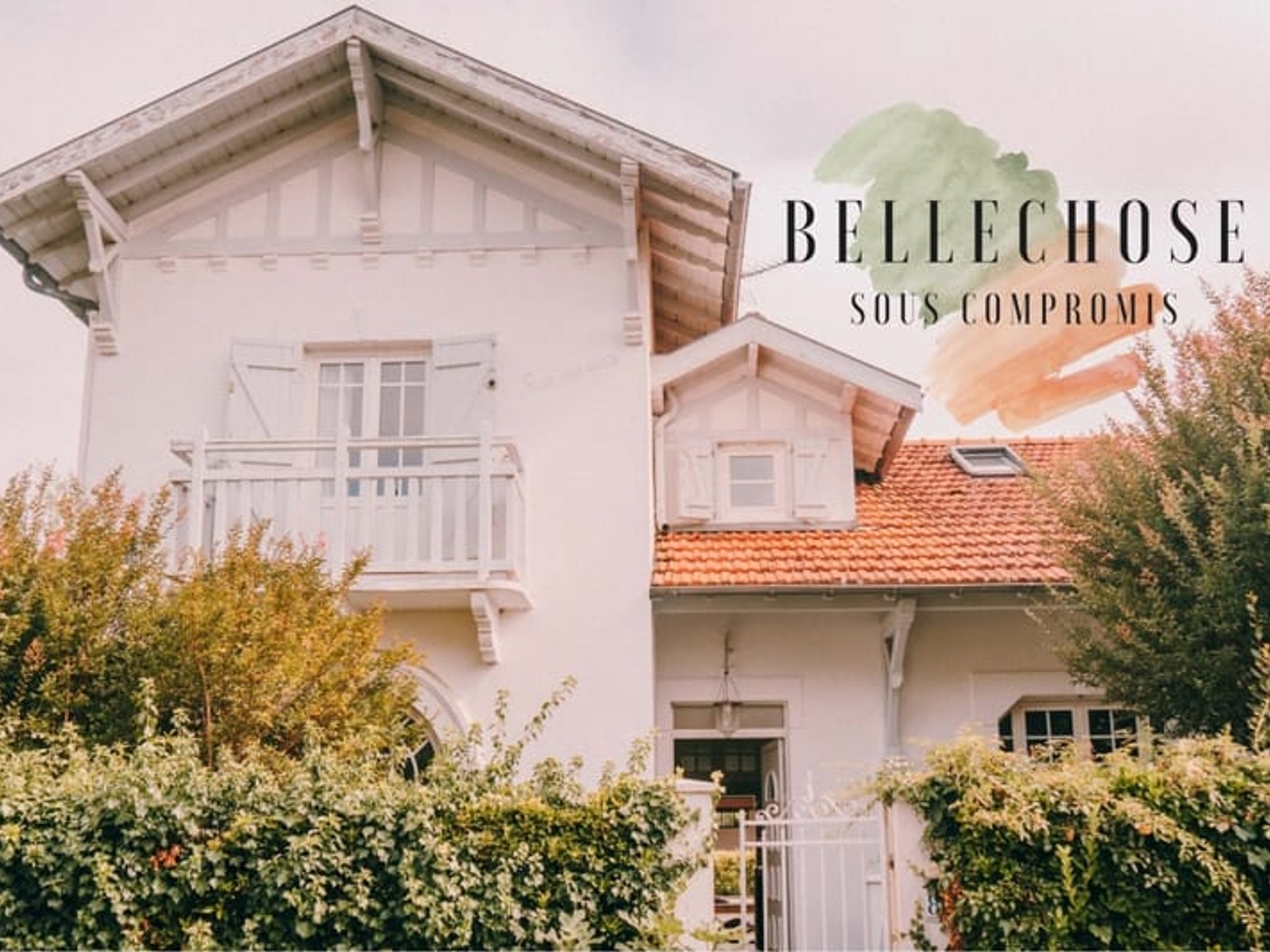 VILLA AVEC PISCINE ET DEPENDANCE