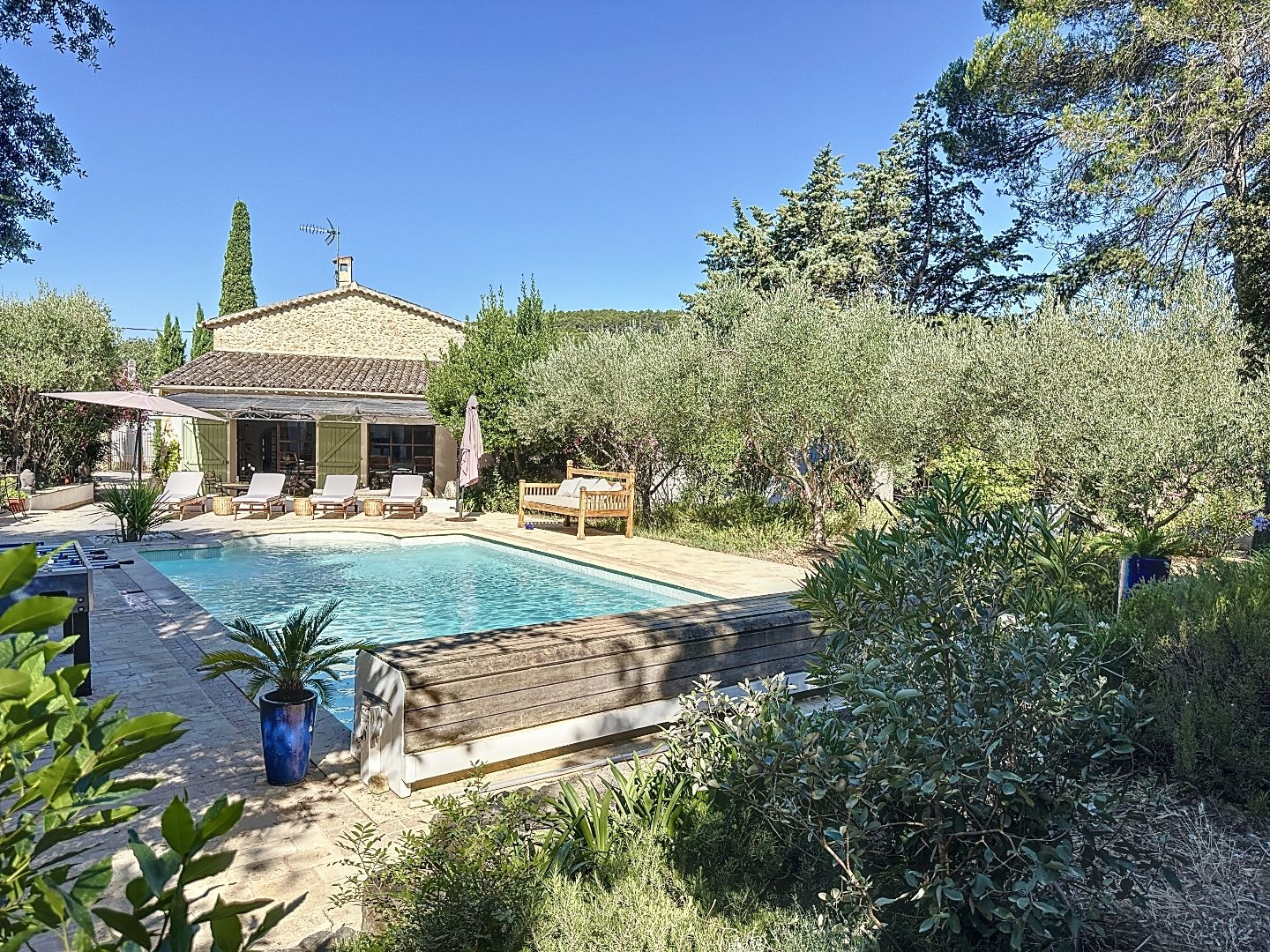 Maison à vendre - 190m2 - Lorgues (83510)