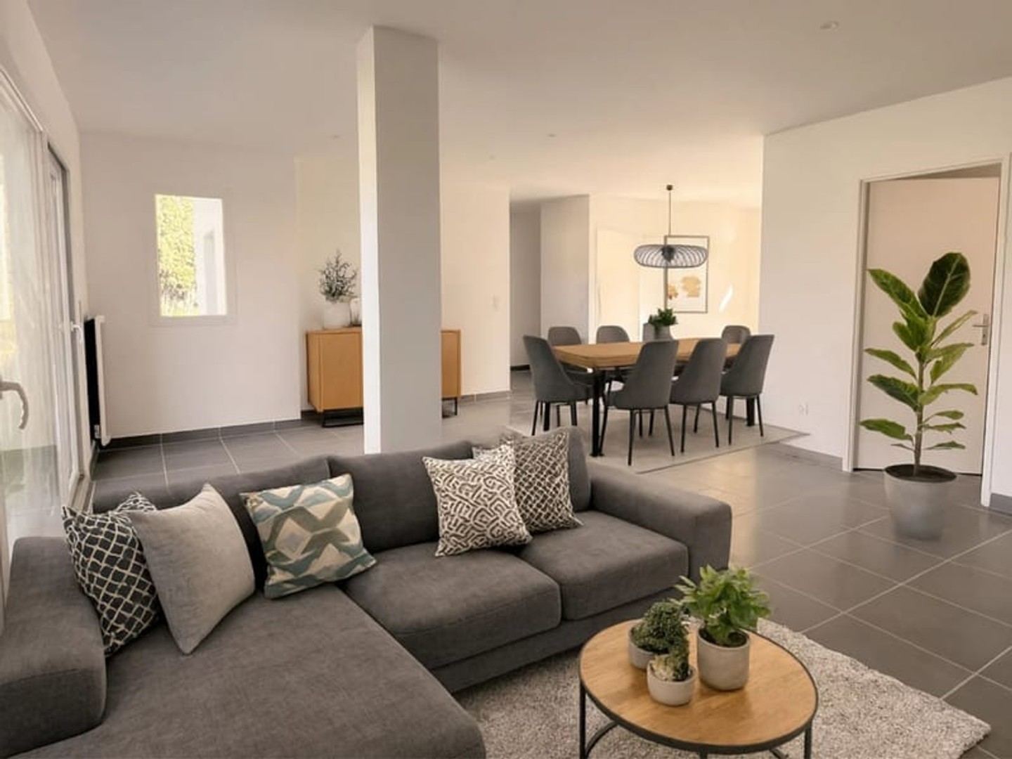 A VENDRE - CRUZY - VILLA NEUVE 101M2 T5 DE PLAIN PIED AVEC L