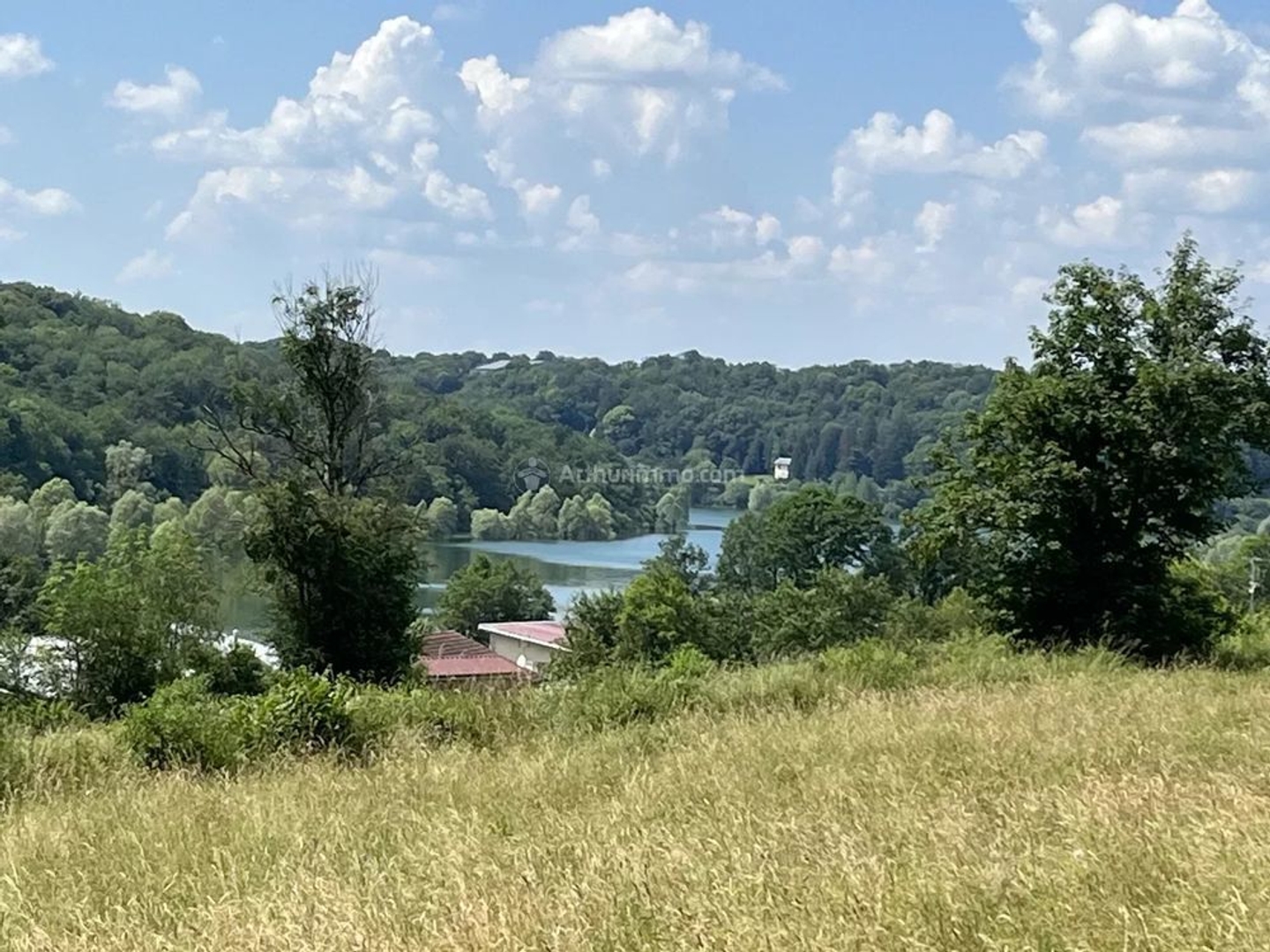 Terrain constructible vue sur le lac