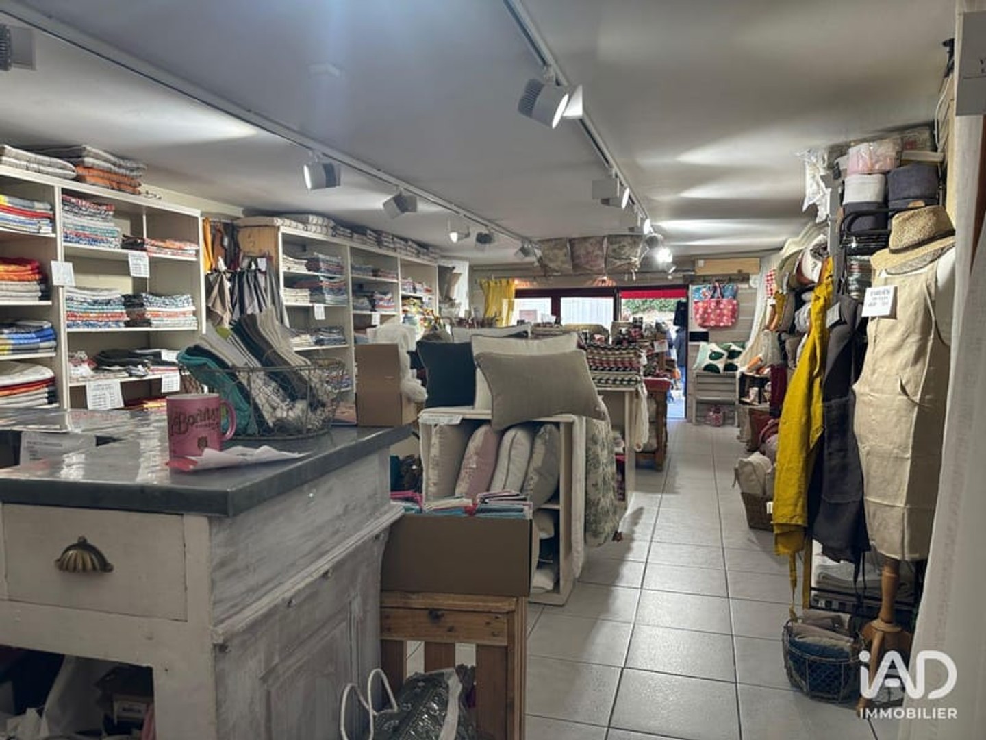 Vente Boutique/Local commercial 75 m²