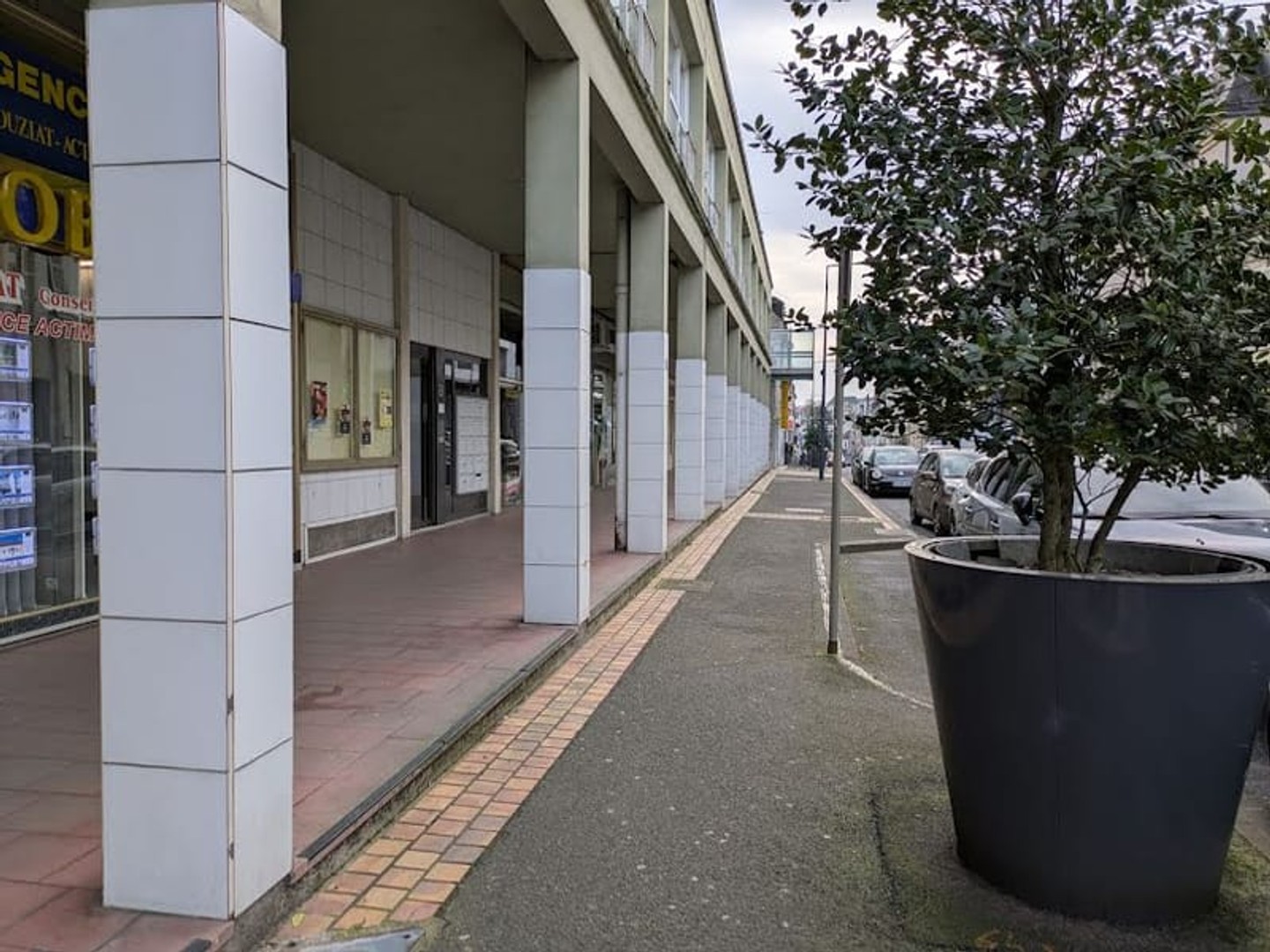 Local 46 m²
