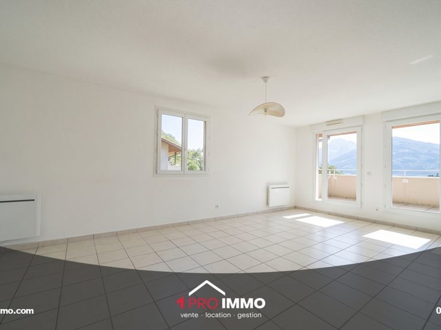 Appartement à vendre - 3 pièces - 69m2 - Saint-Égrève (38120)