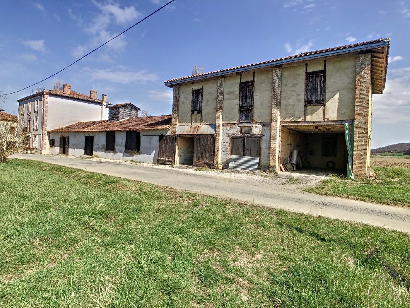 Maison à vendre - 11 pièces - 310m2 - Boulogne-Sur-Gesse (31350)