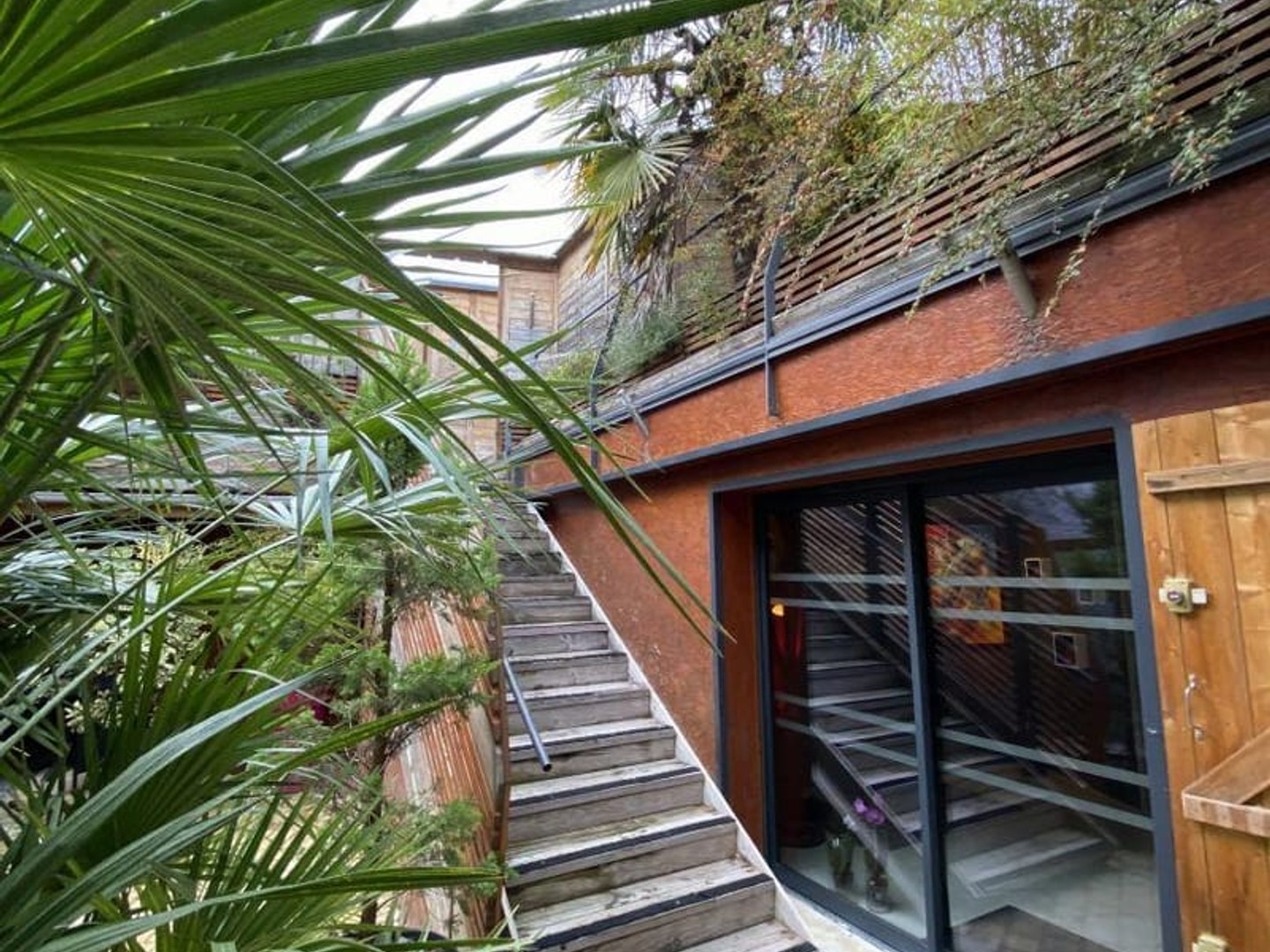 Immeuble commercial 2 pièces 450 m²