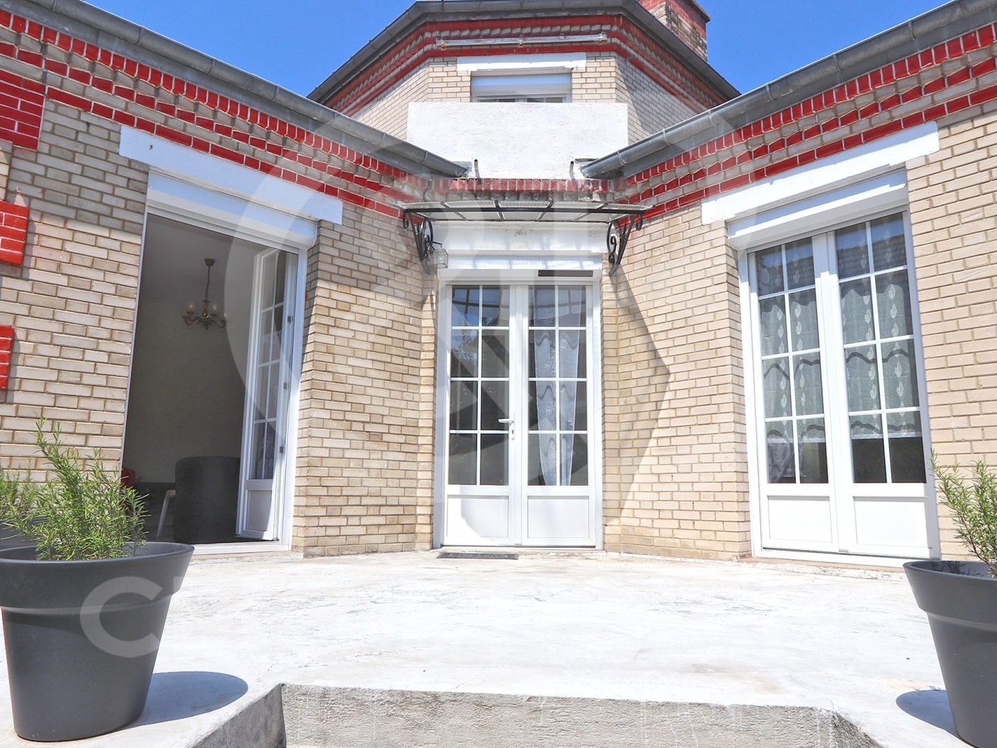 VIROFLAY : maison de 4 pièces, 2/3 chambres dans un quartier familial.