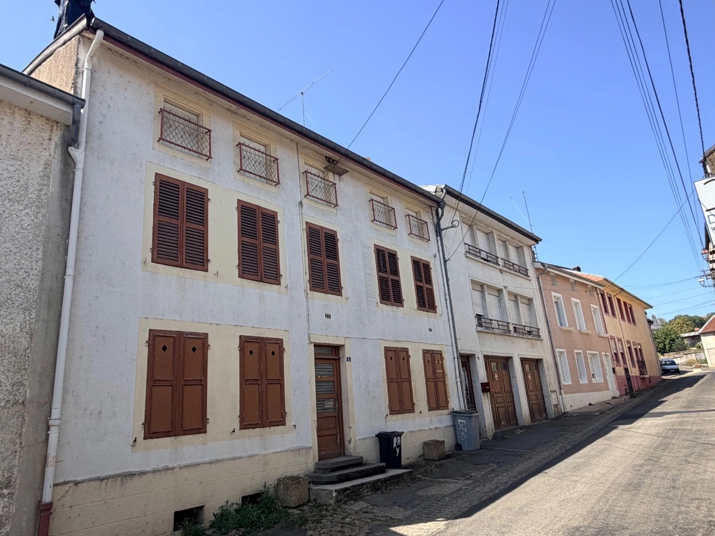 Immeuble à vendre - 9 pièces - 276m2 - Montmédy (55600)