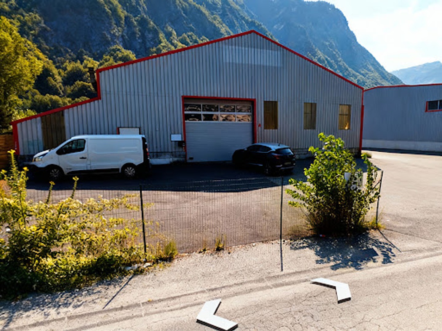 Local commercial 350 m²