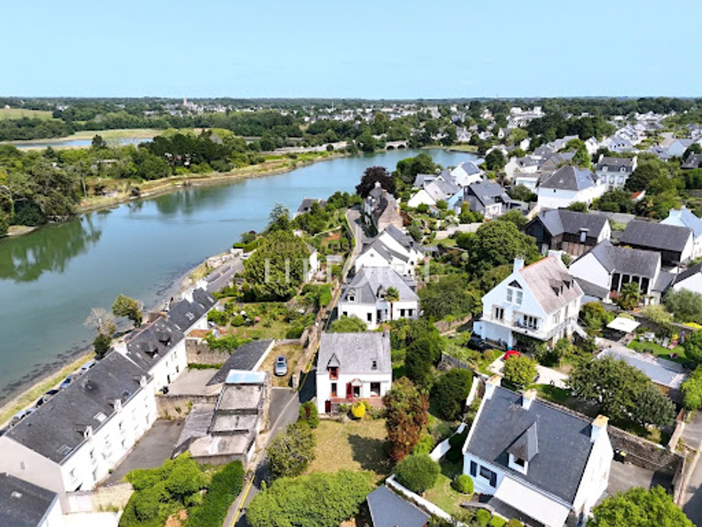 Propriété 7 pièces 93 m²