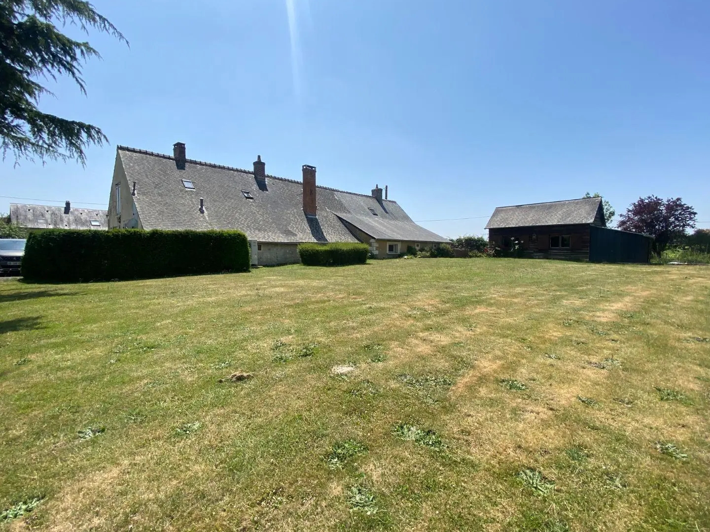Maison à vendre - 9 pièces - 249m2 - Sarcé (72360)