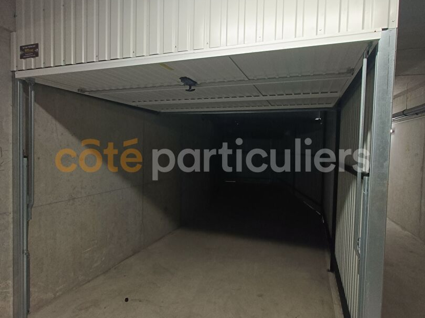 Parking / garage / box à vendre - 29m2 - Puilboreau (17138)